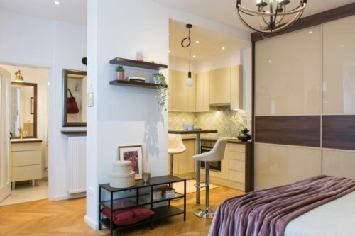 07-elegans-garzonlakas-XIII-kerület