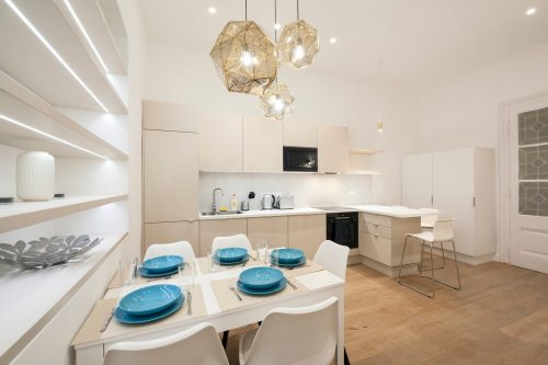 09-airbnb-s-lakas-VI-kerület-1900x1264